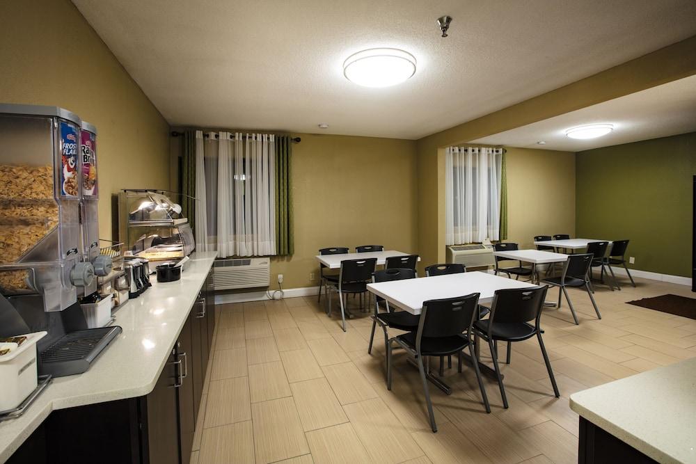 Hotel Super 8 By Wyndham St Charles Saint Charles Zewnętrze zdjęcie